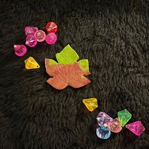 Boho Unique Rare Vintage Rare One of a Kind Handmade Leaf Pin/Pendant/Brooch